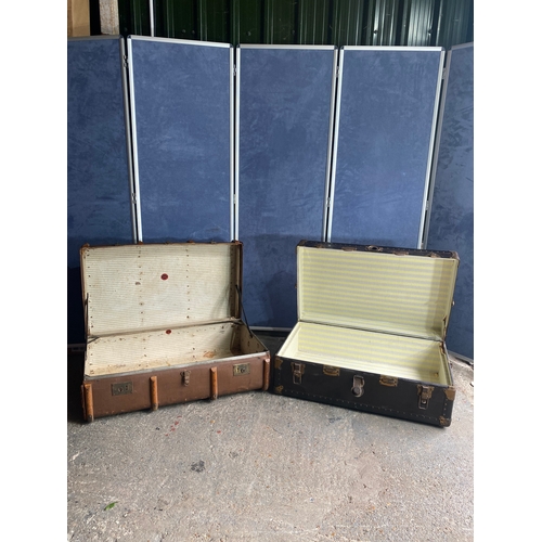 436 - Two vintage storage/travel trunks