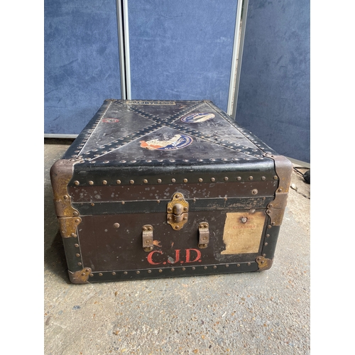 436 - Two vintage storage/travel trunks