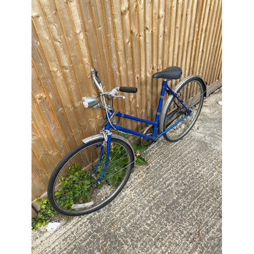 441 - Two vintage ladies bikes.