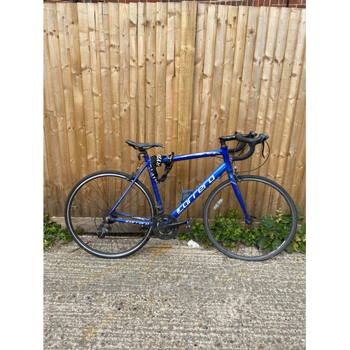 442 - Carrera Road bike