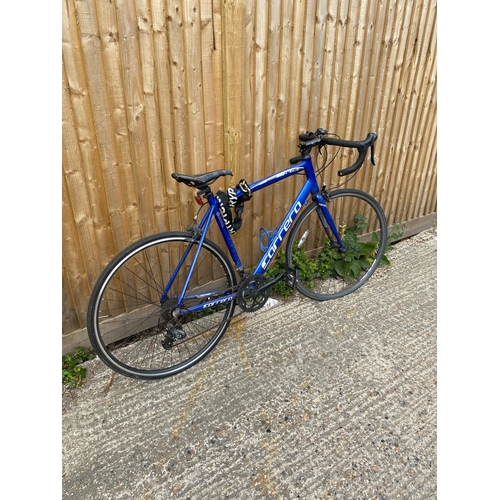 442 - Carrera Road bike