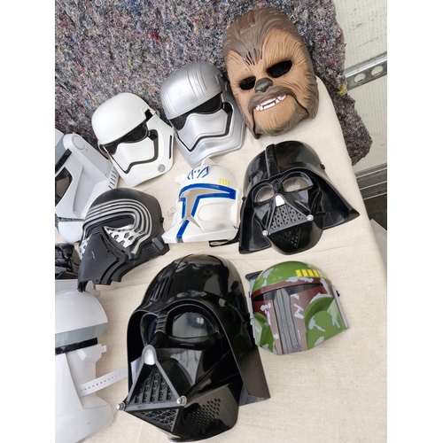 583 - A collection of Star wars masks