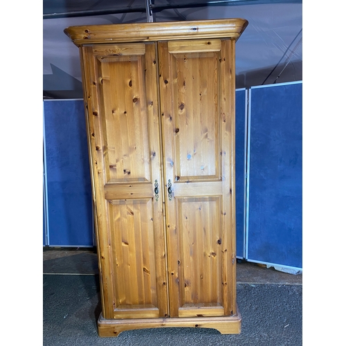 444 - Schreiber pine wardrobe. 

Dimensions - 41