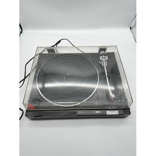 41 - Sony PS-LX22B Direct Drive Turntable w/ XL-150 Cartridge