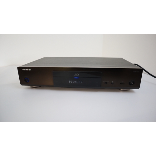 100 - Pioneer BDP-LX55 DVD / BluRay Player