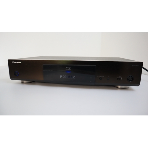 100 - Pioneer BDP-LX55 DVD / BluRay Player