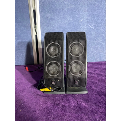 154 - Logitech X-540 sound system.