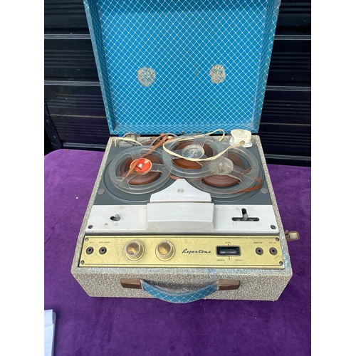 80 - Vintage Regetone Tape recorder