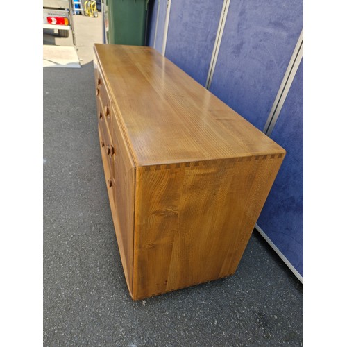 204 - Mid Century Ercol Elm Sideboard Blue Label 61.5