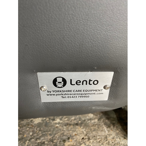 220 - Lento adjustable mobility chair