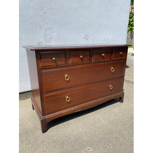 262 - Lovely Stag Minstrel four over two drawer low chest of drawers