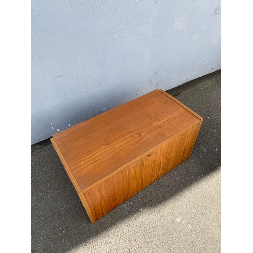 282 - Mid century teak ladderax units