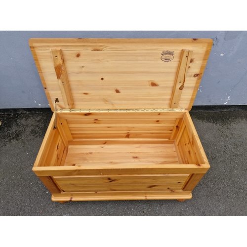 295 - Pine Blanket box