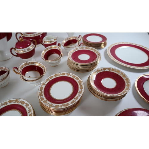 41 - Quanity of Wedgwood Bone China Breakfast Service W3994 Powder Ruby Band Part complete + other