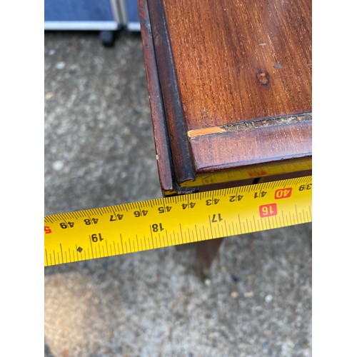 317 - 19th Century Mahogany Pembroke Table with lockable drawer - 81cm x 45cm x 71cm