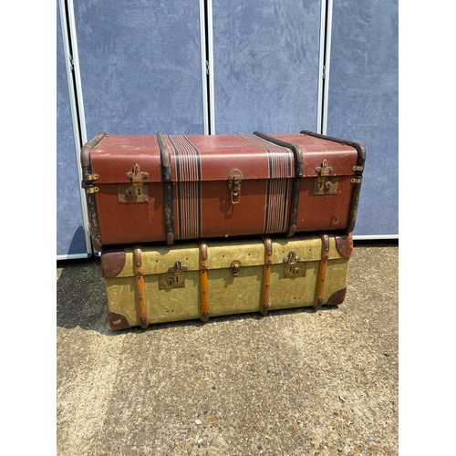 323 - Two vintage storage/travel trunks

Dimensions provided in images of largest fro reference.