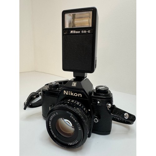 360 - Nikon EM 35mm Camera with Nikon Series E f1.8 50mm lens includes Nikon Series 35mm f/2.5 lens, SB-E ... 