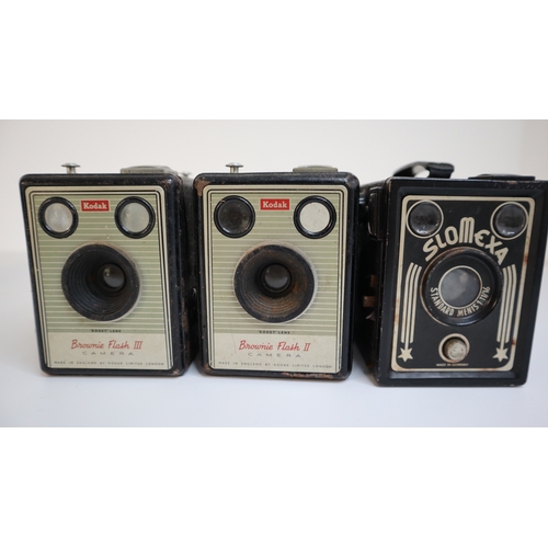 373 - Two Kodak Brownie Flash III Camera + Slomexa Box Camera