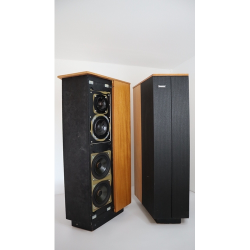 386 - A pair of 'Goodmans' Dimension 8 floor standing loudspeakers 77.5cm x 35.5cm x 31.5cm. (2)