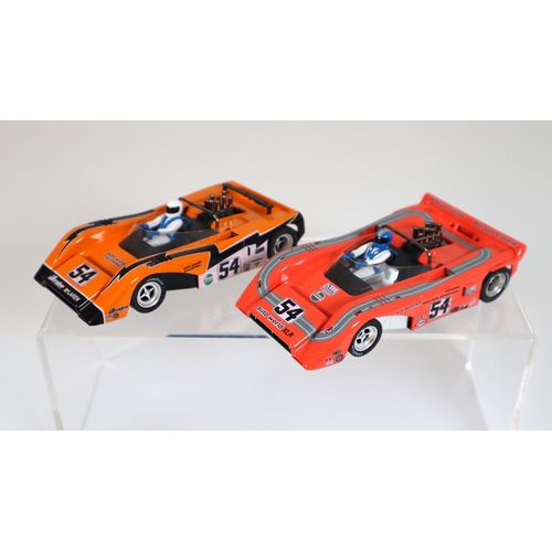 26 - 2 x Vanquish MG McLaren Slot Car Racing Models  1:32 Scale