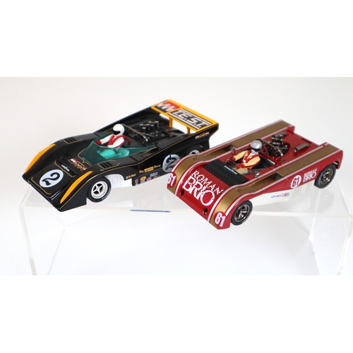 30 - 2 x Vanquish MG McLaren Slot Car Racing Models  1:32 Scale