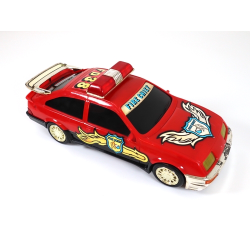 162 - Vintage 1990's Weina Fire Chief Friction Car