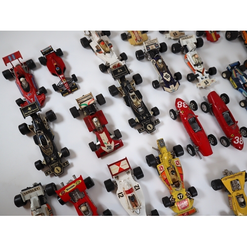 73 - Collection of Corgi Whizzwheels & Matchbox Speedkings Formula 1 / Grand Prix die-cast metal models 1... 