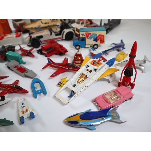 91 - Collection of die-cast metal commercial & fighter planes, and Air Fix plastic kits + others includin... 