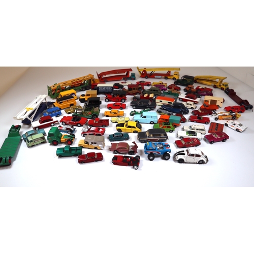 101 - Collection of Loose Die-Cast Metal Corgi, Matchbox, Dinky model cars, commercial vehicles, transport... 