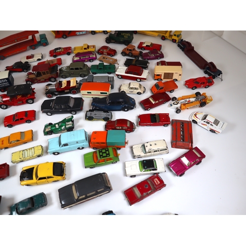 101 - Collection of Loose Die-Cast Metal Corgi, Matchbox, Dinky model cars, commercial vehicles, transport... 