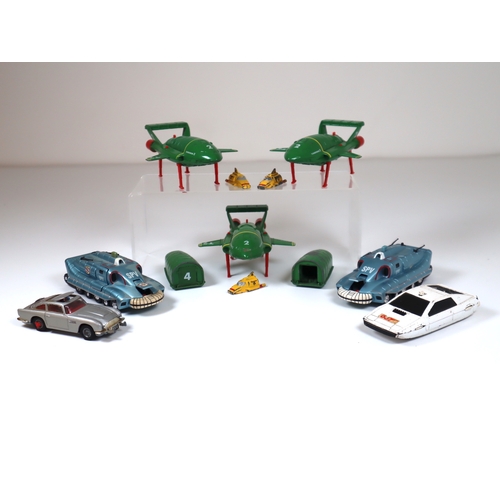 110 - Collection of Corgi Thunderbird, Captain Scarlet and James Bond Die Cast Models - SPV, Thunderbird 2... 