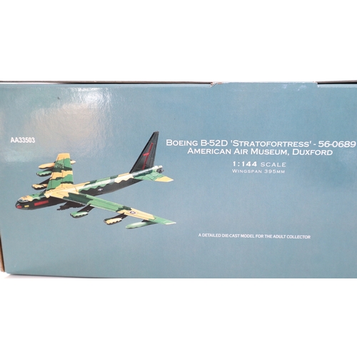 141 - Corgi Aviation Archive 1/144 Boeing B-52D Stratofortress, Duxford, AA33503