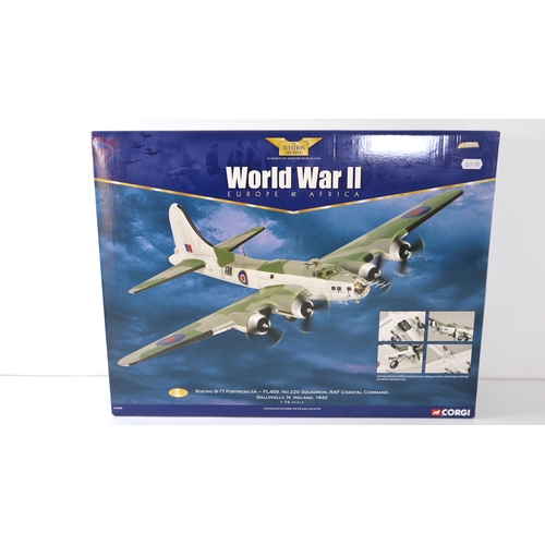 146 - Corgi AA33303 1:72 Boeing B-17 Fortress IIA RAF Coastal Command Model Limited Edition 0510/1900