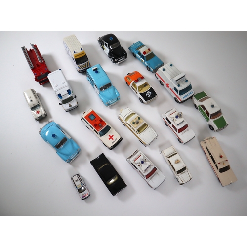 210 - Collection of various die-cast emergency service vehicles from Corgi, Matchbox + others