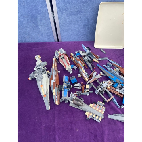 238 - Miscellaneous Star wars related lego