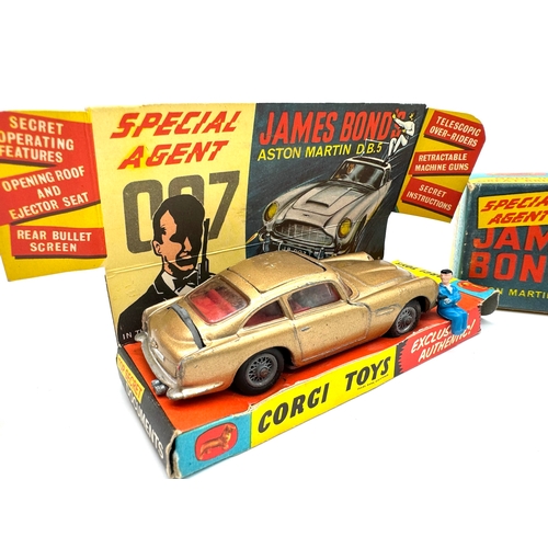 250 - Corgi Toys - 261 James Bond Aston Martin in box