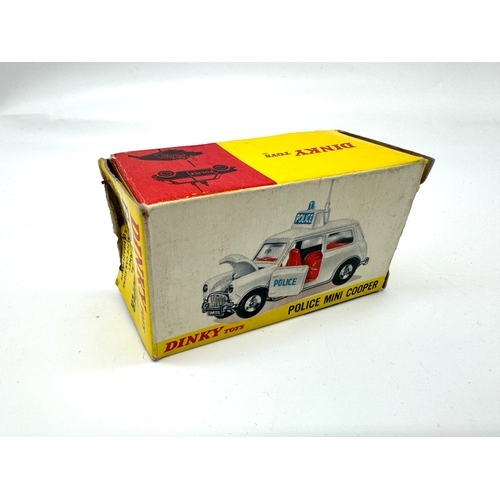 265 - Dinky Toys - 250 Police Mini Cooper in box