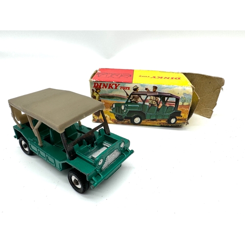 272 - Dinky / Corgi Toys - Mini Moke, 9001 1927 Bentley, Fourgonnette Postale 2 CV Citroen in boxes