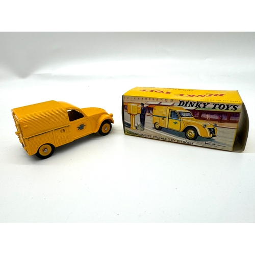 272 - Dinky / Corgi Toys - Mini Moke, 9001 1927 Bentley, Fourgonnette Postale 2 CV Citroen in boxes