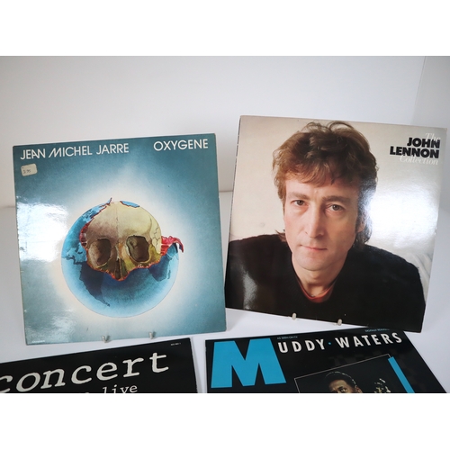 19 - Six Vinyl LP'S Jean Michel Jarre Oxygene / John Lennon / Concert The Cure Live / Muddy Waters / Jimi... 