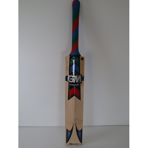 162 - Cricket - Signed Cricket Bats The Lords Taverners The Centurions 1st September 2008 + The Lords Tave... 