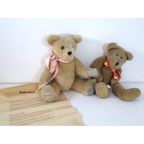 112 - Edward Teddy Bear + Boyds Collection Bear 20cm - 26cm