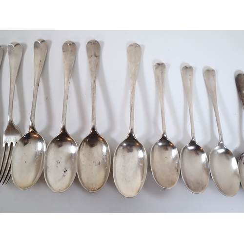 115 - 18 Piece Solid Sterling Silver Spoons & Forks by 	William Hutton & Sons Ltd c1920 all matching maker... 