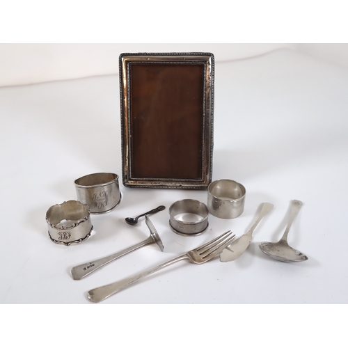 116 - Quantity of various Sterling silver service ware + photo frame - 203g (excluding photo frame)