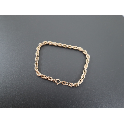 120 - 9ct yellow gold rope link bracelet 2.5g