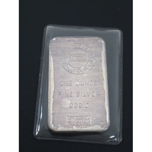 127 - Sharpes Pixley & Co Ltd London One Ounce Fine Silver 999.0 Bar