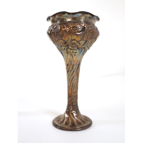 132 - Pair of weighted Sterling Silver Repoussé Goblets by  M Bros Birmingham 1921 - 19cm - 501g