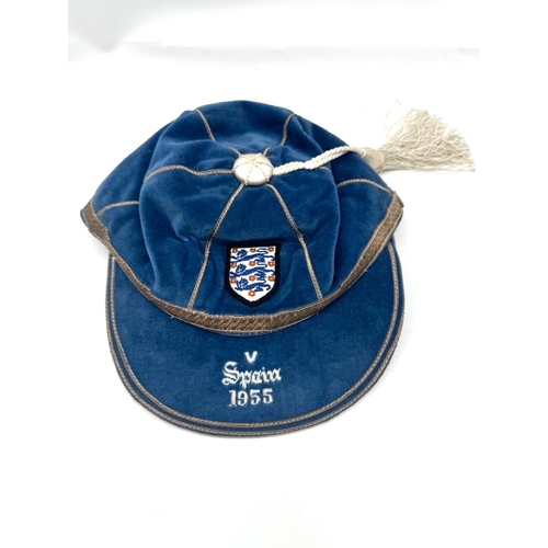 215 - Blue England International Football cap. England v Spain 1955 awarded to Frank Blunstone Chelsea & E... 