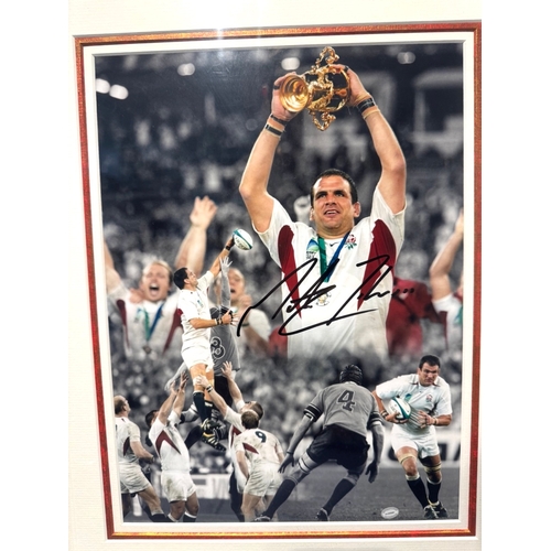 230 - England Rugby - Martin Johnson Signed Photograph framed with World Cup Australia vs England Programm... 