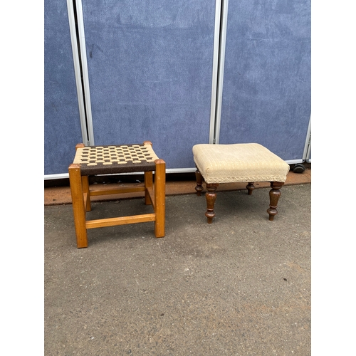 833 - Two miniature stools